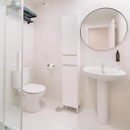 San Bernardo, 19 Daire Avilés