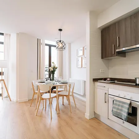 Daire San Bernardo, 19 Avilés